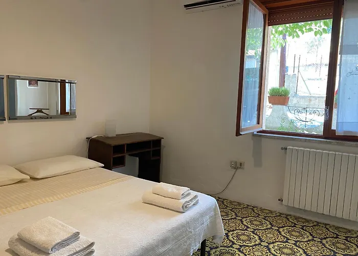 בית נופש Vista Mare A 300 Mt Dalla *