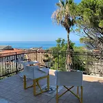 Vista Mare A 300 Mt Dalla Ferienhaus